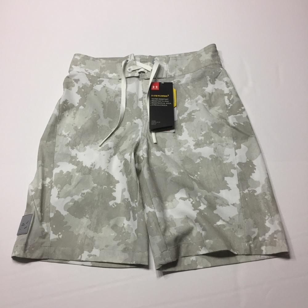 Under Armour Boys Swim Shorts Size Youth 23